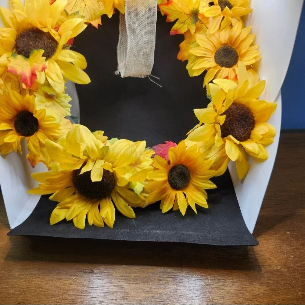 Hand Crafted Yellow Sunflower Floral Wreath  Summer Door Wall Decoration
